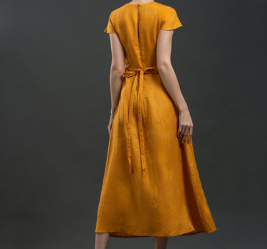 CHIC Linen Dress